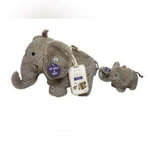 Hallmark Follow Me Elephant Sound Motion Ears Hang Low Mom Baby Plush Tags.
